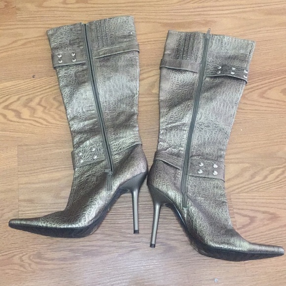 HAND MADE - Picture 2 of 6